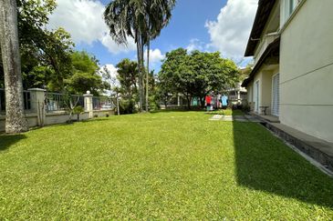 Tropicana Golf & Country Resort