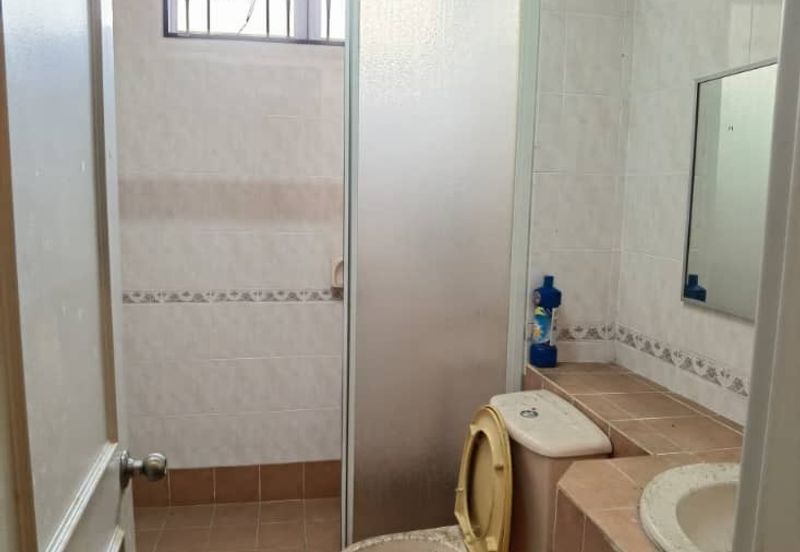 Ara Damansara ,Facing Park, Petaling Jaya ,Ara Putra, Allissia Atilia, Winchester 