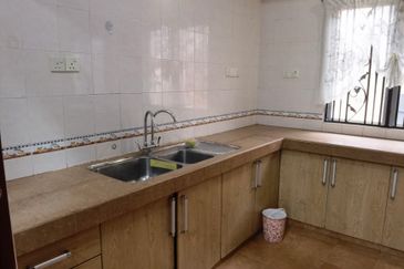 Petaling Jaya, Ara Damansara 