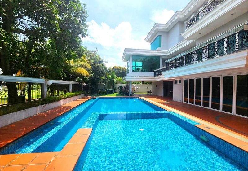 Tropicana Golf & Country Resort