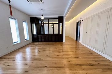 2 Story Bungalow with Pool (move in condition)