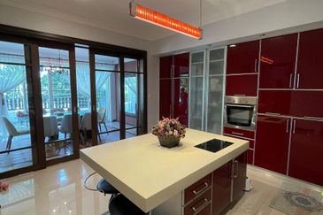 Residency, Kota Damansara