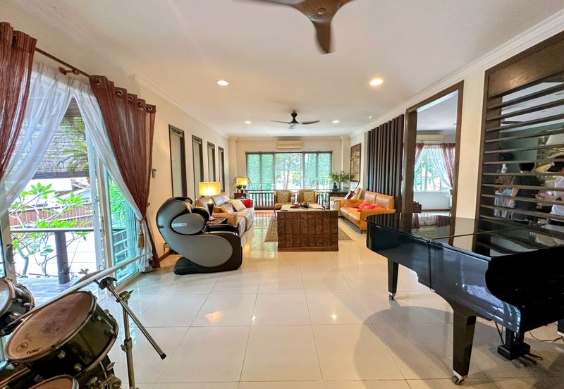 Residency, Kota Damansara