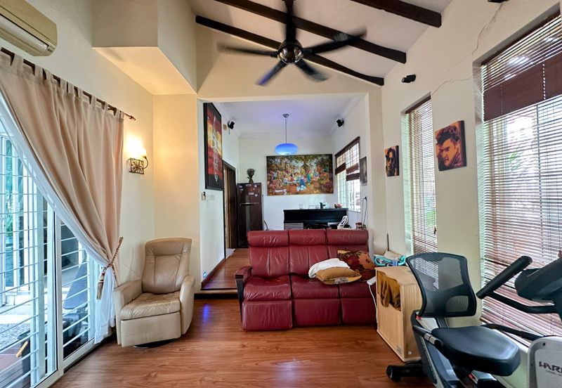 Residency, Kota Damansara