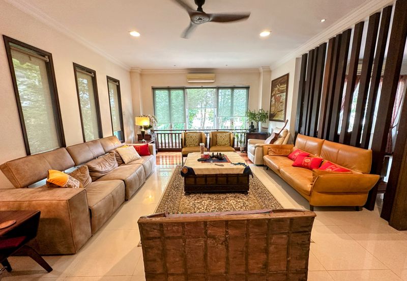 Residency, Kota Damansara