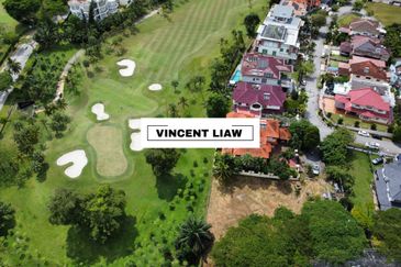 Tropicana Golf & Country Resort