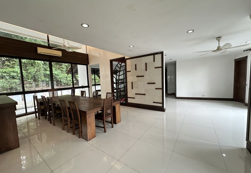 Seksyen 8, Kota Damansara