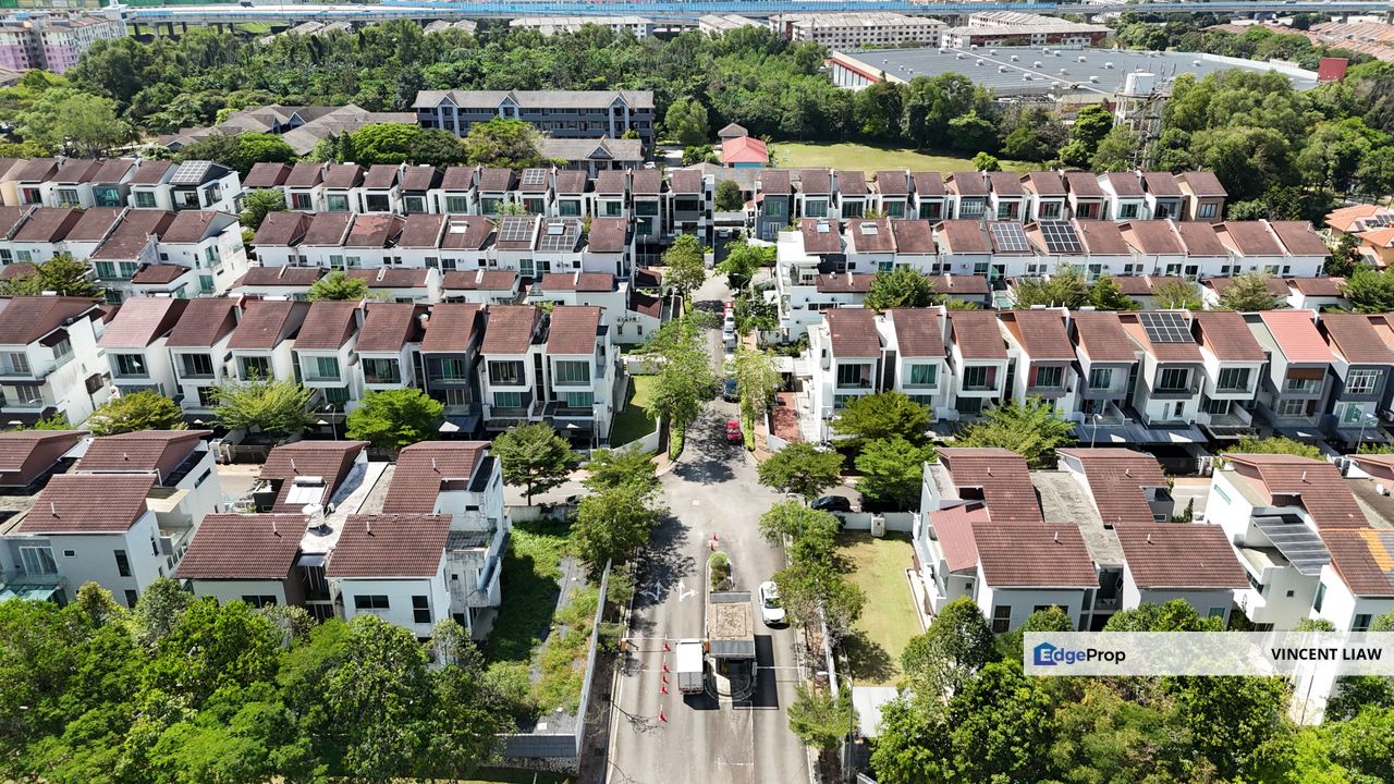 3 Story Semi-D for Sale, Selangor, Kota Damansara