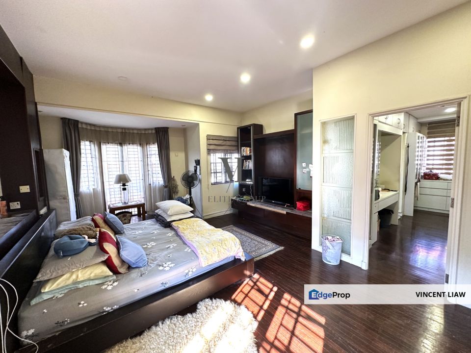 2 storey link bungalow (below market price), Selangor, Sunway Damansara