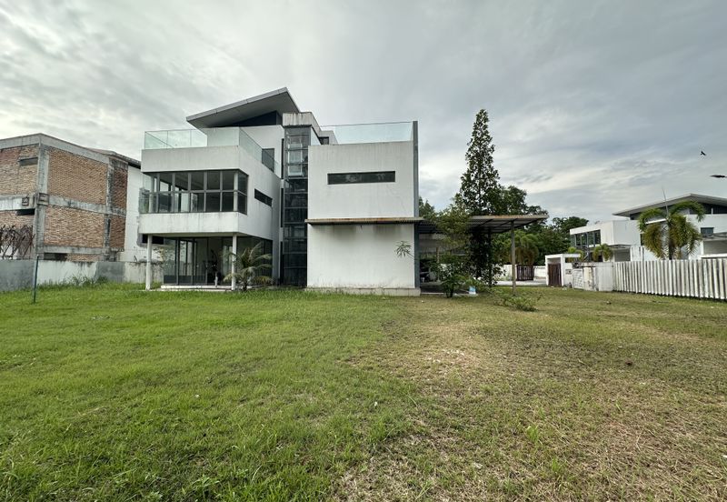 Seksyen 11, Kota Damansara