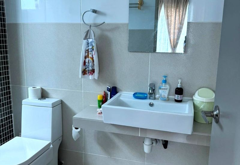 Bayshore Condominium