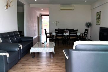 Bayshore Condominium