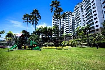 Bayshore Condominium