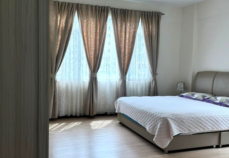 Bayshore Condominium