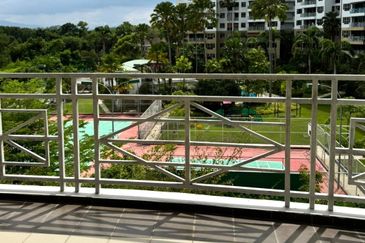 Bayshore Condominium