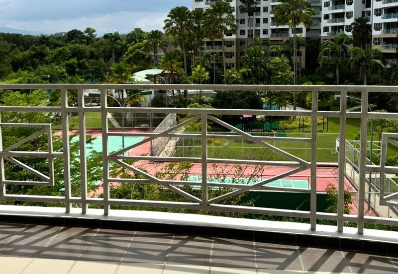 Bayshore Condominium