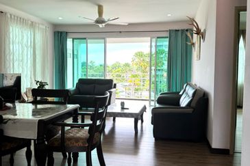 Bayshore Condominium