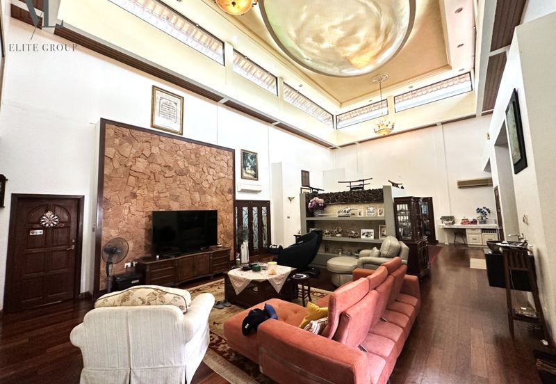 Seksyen 8, Kota Damansara