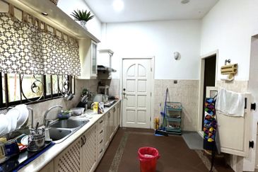 Seksyen 8, Kota Damansara