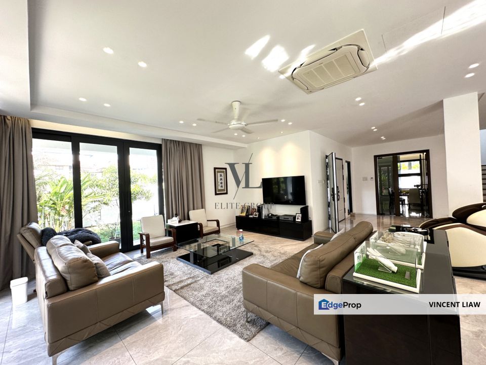 2 storey bungalow with swimming pool, Selangor, Kota Damansara