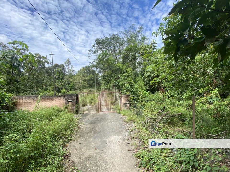 TANAH PERTANIAN Batu 21 Sungai Lui Hulu Langat for Sale RM1,877,400 By