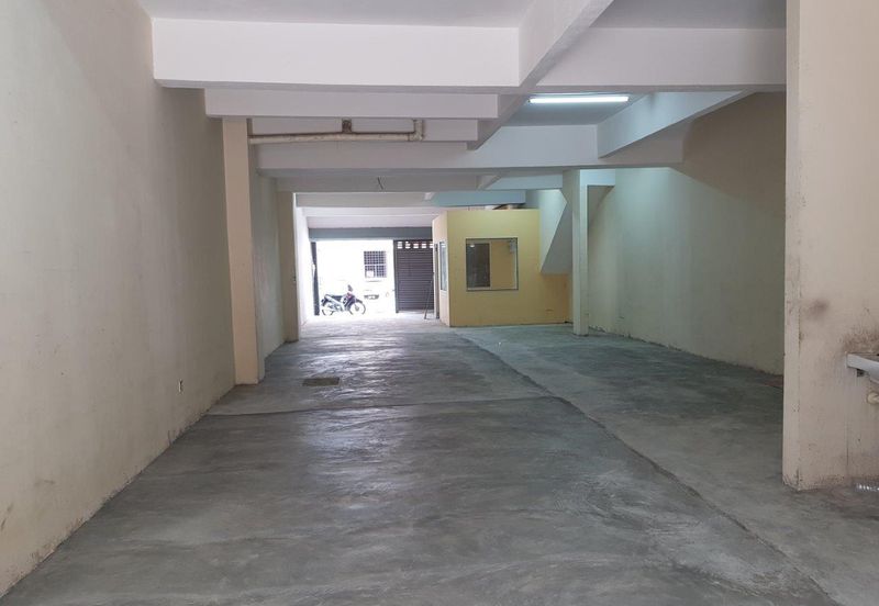 Tenanted Shop at Taman Orkid for Sale