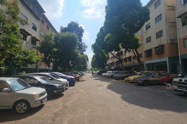 Pangsapuri Mawar Jaya