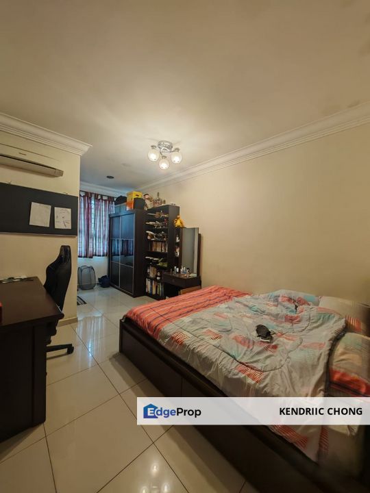 2 storey freehold landed owner migrated only sell the house, Selangor, Ampang