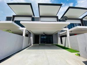 Freehold Double Storey kajang East Precint 2, Kajang for Sale @RM840 ...