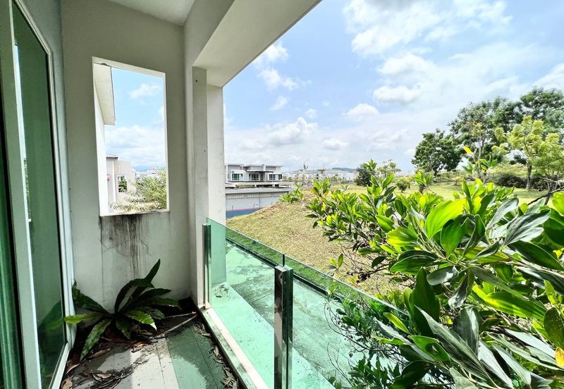 HIJAYU 3A @ BANDAR SRI SENDAYAN