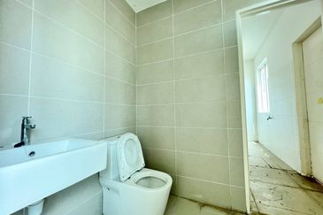 HIJAYU 3A @ BANDAR SRI SENDAYAN