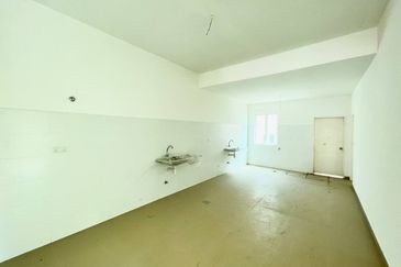 HIJAYU 3A @ BANDAR SRI SENDAYAN