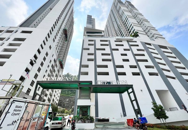 The Trees, Bukit Lanjan