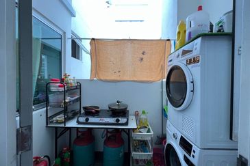 Savanna Executive Suites @ Southville City