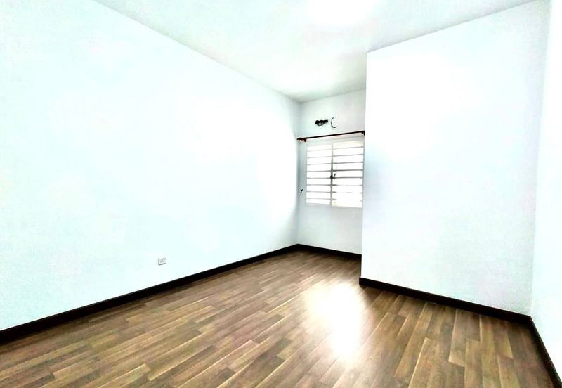 NILAI IMPIAN (LAMAN AZALEA)