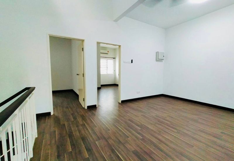 NILAI IMPIAN (LAMAN AZALEA)