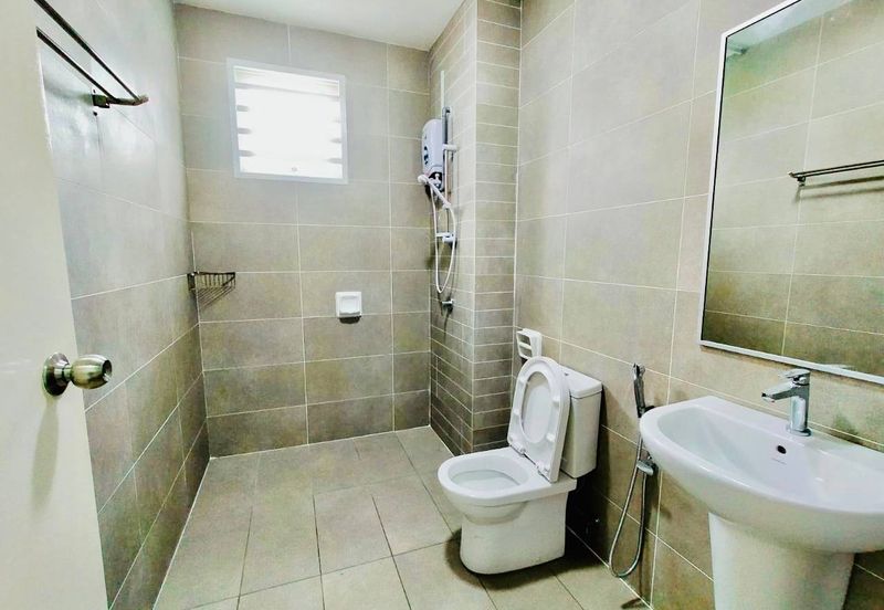 NILAI IMPIAN (LAMAN AZALEA)