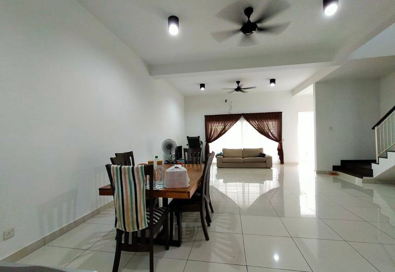 NILAI IMPIAN (LAMAN AZALEA)