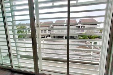 NILAI IMPIAN (LAMAN AZALEA)