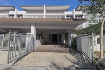 NILAI IMPIAN (LAMAN AZALEA)