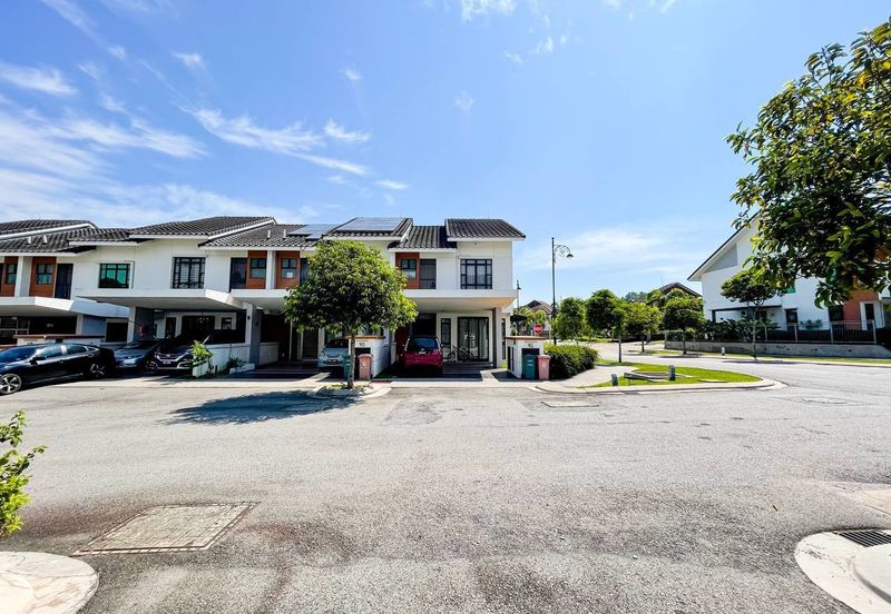 Perdana Hills ( Presint 11 )