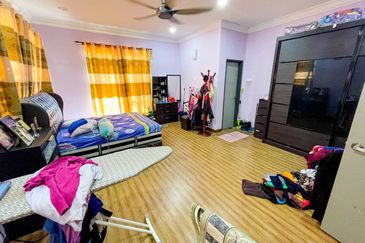 Perdana Hills ( Presint 11 )