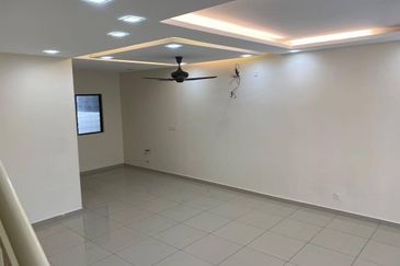 Laman Delfina @ Nilai Impian