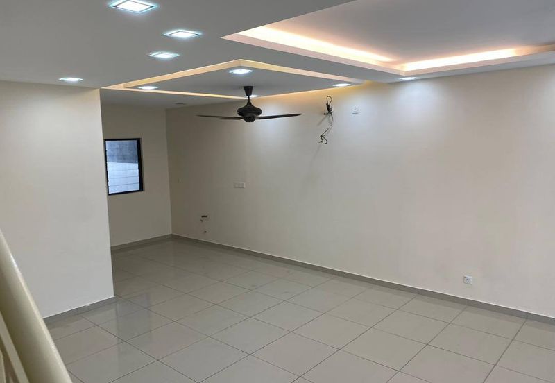 Laman Delfina @ Nilai Impian