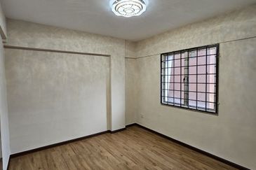 Pangsapuri Putra Damai