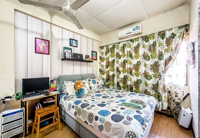 Lorong Gugusan Alam 7/15