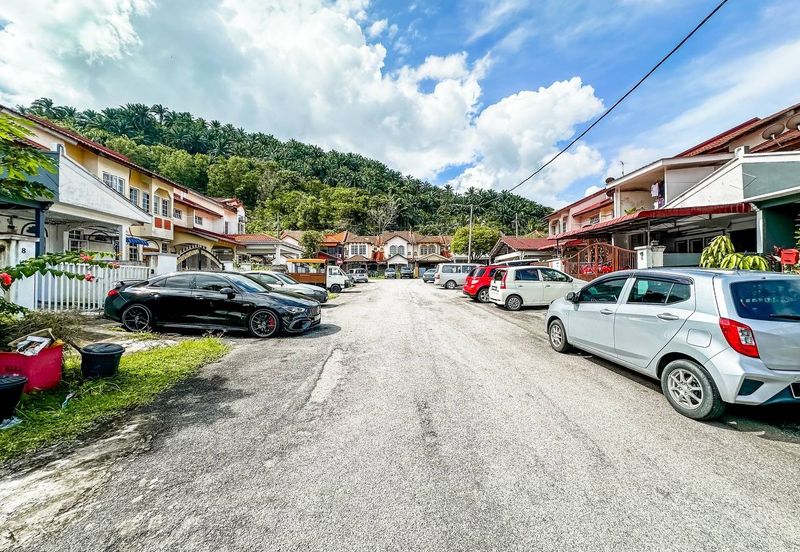 Lorong Gugusan Alam 7/15