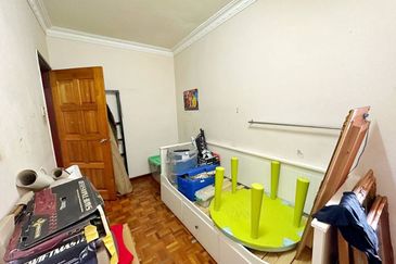 FULL LOAN RENOVATED  Apartment Tasik Heights Bandar Tasik Selatan Cheras Kuala Lumpur FOR SALE