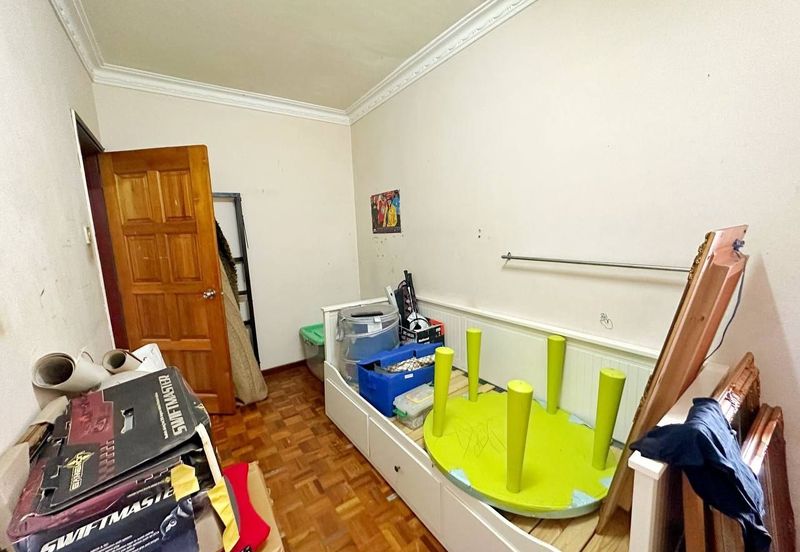 FULL LOAN RENOVATED  Apartment Tasik Heights Bandar Tasik Selatan Cheras Kuala Lumpur FOR SALE