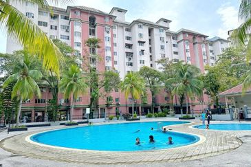 FULL LOAN RENOVATED  Apartment Tasik Heights Bandar Tasik Selatan Cheras Kuala Lumpur FOR SALE